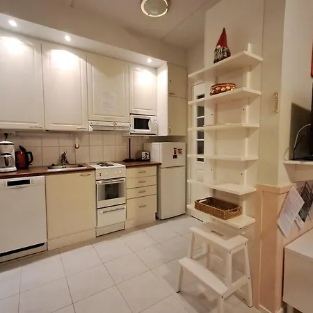 Roehkoestar 108 Appartement Äkäslompolo